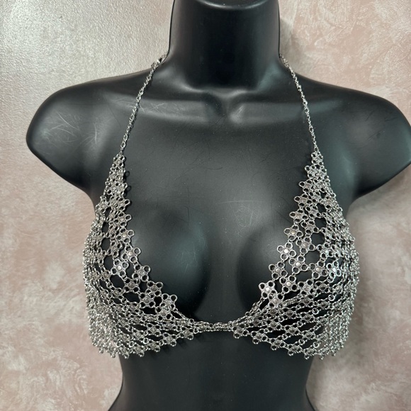 Free People Schools Out Body Chain - Picture 4 of 9